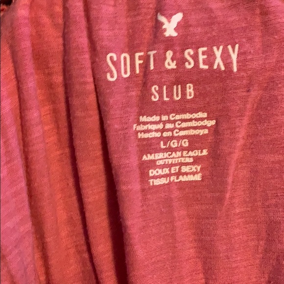 American Eagle off the shoulder top - Picture 2 of 2